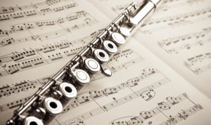 Cara Berman Alat Musik Flute
