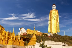 Patung Laykyun Sekkya Buddha